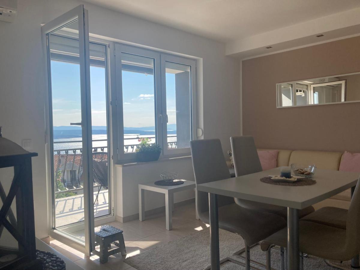 Acapella Lägenhet Crikvenica Exteriör bild