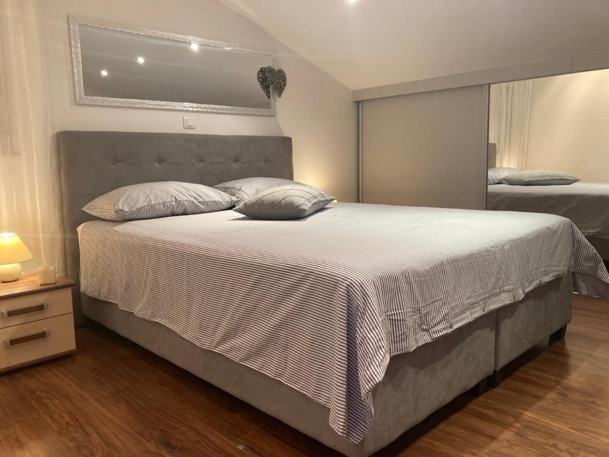 Acapella Lägenhet Crikvenica Exteriör bild