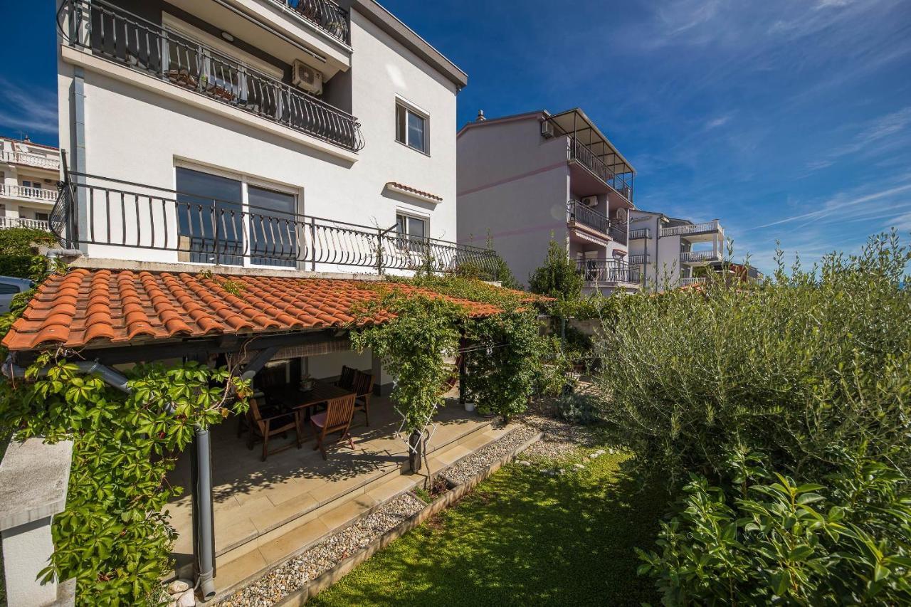 Acapella Lägenhet Crikvenica Exteriör bild
